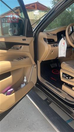 كاديلاك اسكاليد